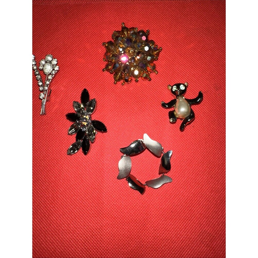 Silver tone Brooches 5 Pieces, Vintage,